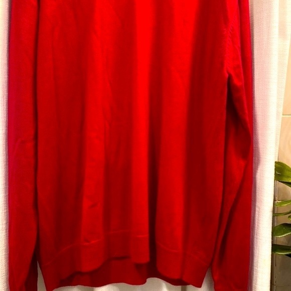 NWOT Men’s Hart Schaffner Marx Extra Fine Merino Wool Long Sleeve Red Sweater - Picture 3 of 8